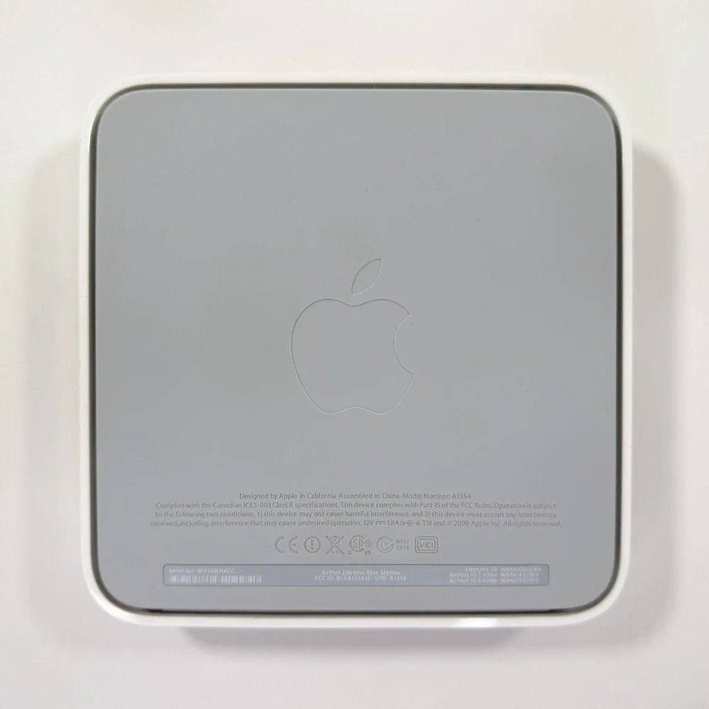 Apple AirPort Extreme Base Station A1354 2nd Generation Wi-Fi Router